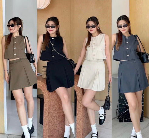 Women Casual Sleeveless Vest With Mini Pleated Skirts